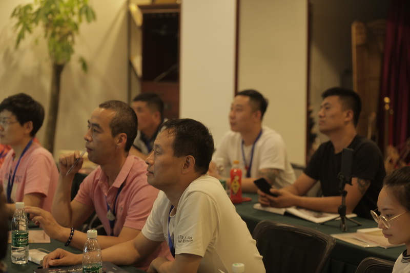DR9A5937_调整大小.JPG